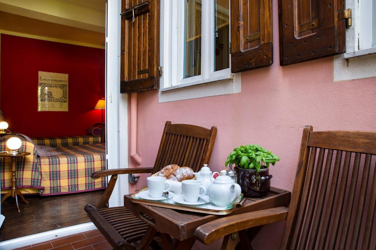 B&B Al Ducale And Apartments Parma Esterno foto